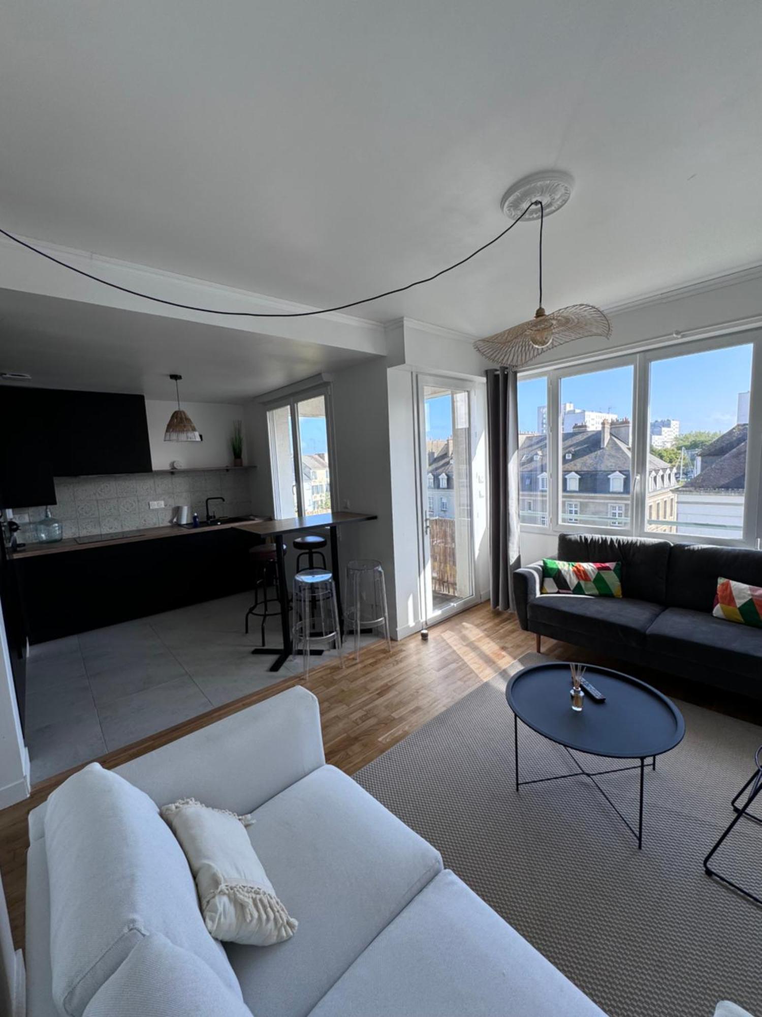 Charmant Appartement T3 Avec Balcon, Centre-Ville Lorient Eksteriør billede