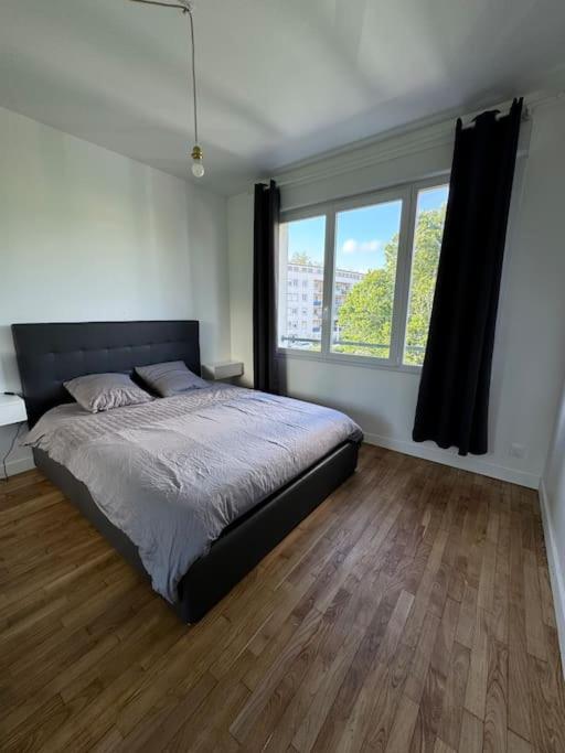 Charmant Appartement T3 Avec Balcon, Centre-Ville Lorient Eksteriør billede