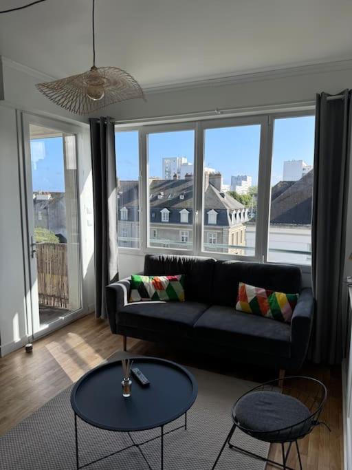 Charmant Appartement T3 Avec Balcon, Centre-Ville Lorient Eksteriør billede